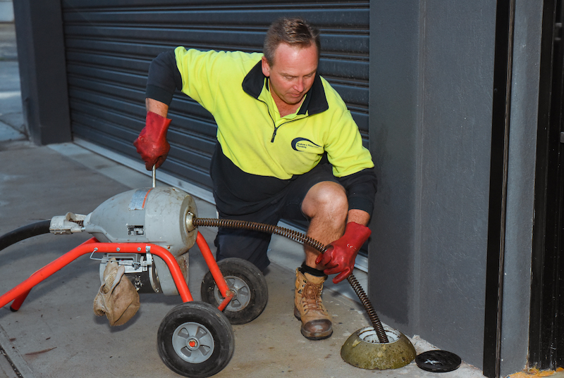 Blocked clearance drain plumber